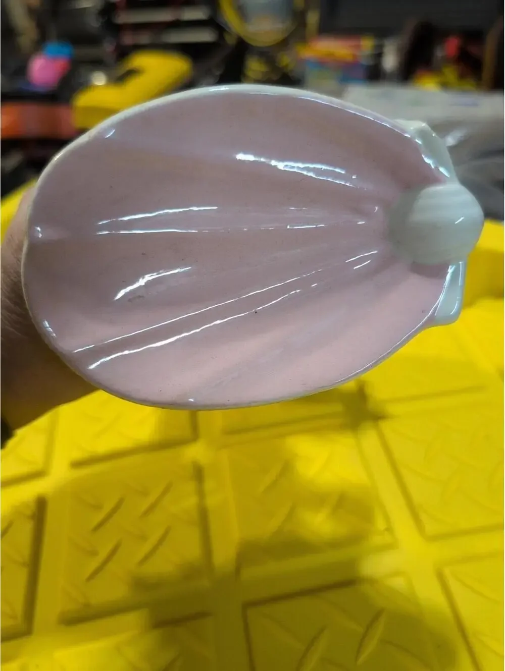 VTG Holland Mold Ceramic Cherub Riding A Dolphin Pedestal Soap Dish Yellow/White